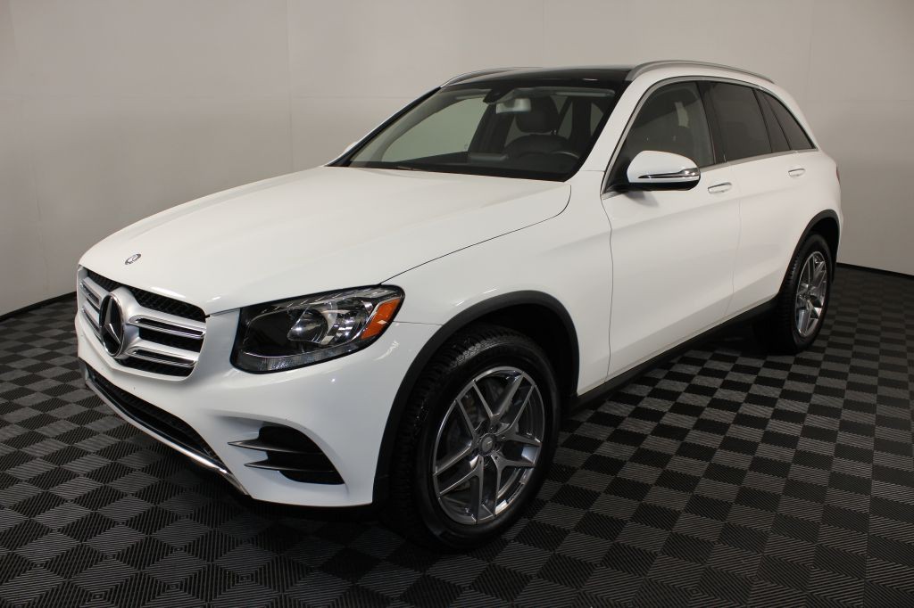 2016 Mercedes-Benz GLC-Class Image 1