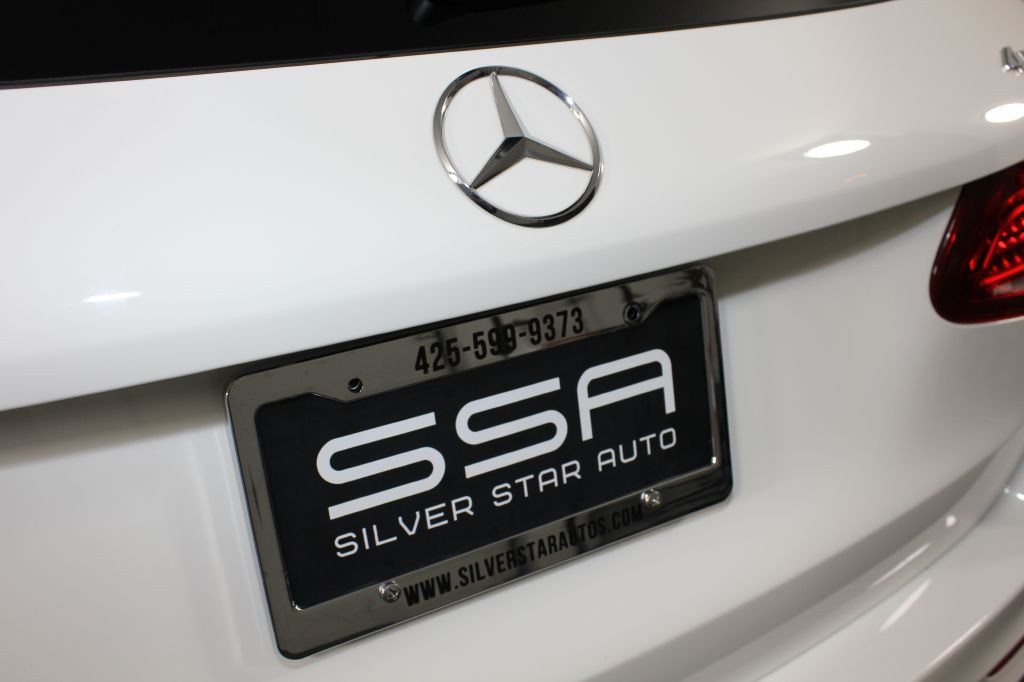 2016 Mercedes-Benz GLC-Class Image 12