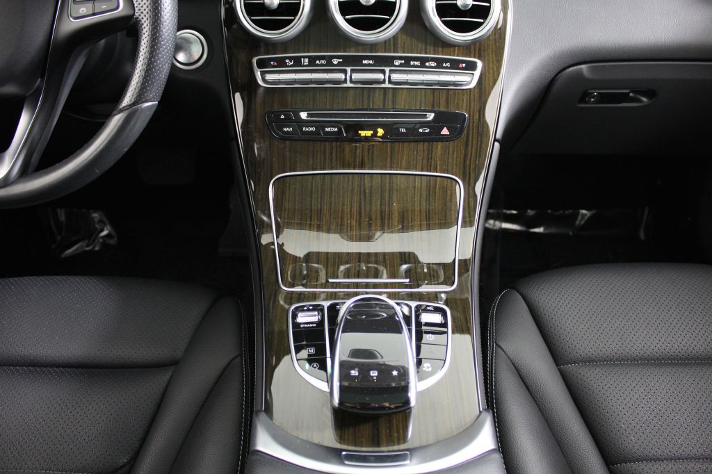 2016 Mercedes-Benz GLC-Class Image 51