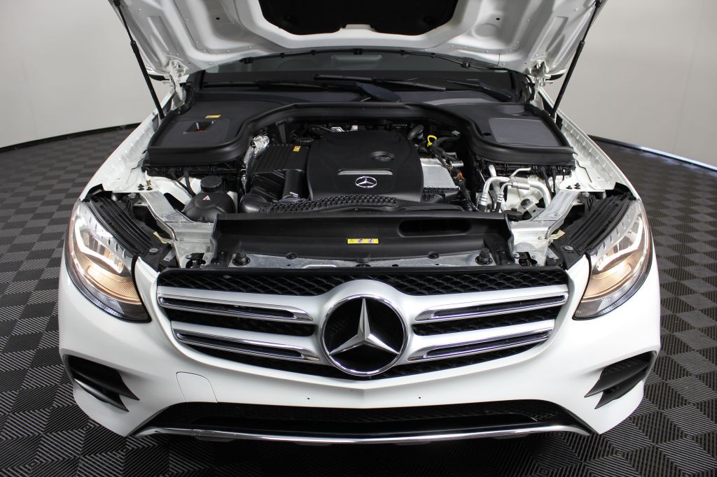 2016 Mercedes-Benz GLC-Class Image 57