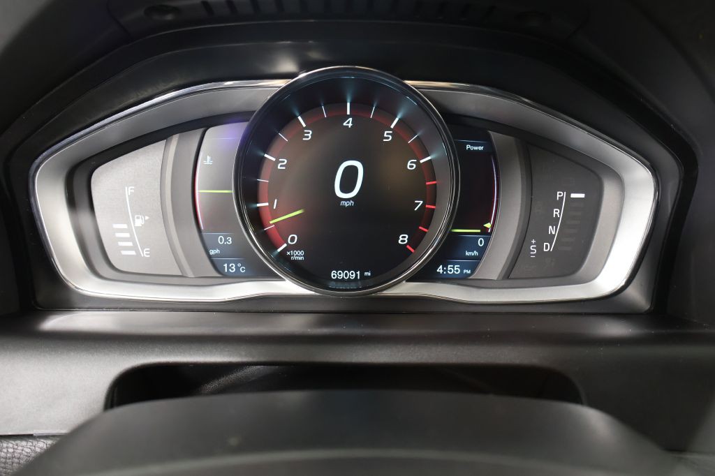 2014 Volvo XC60 Image 20