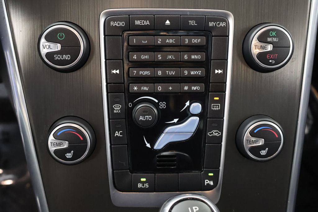 2014 Volvo XC60 Image 27