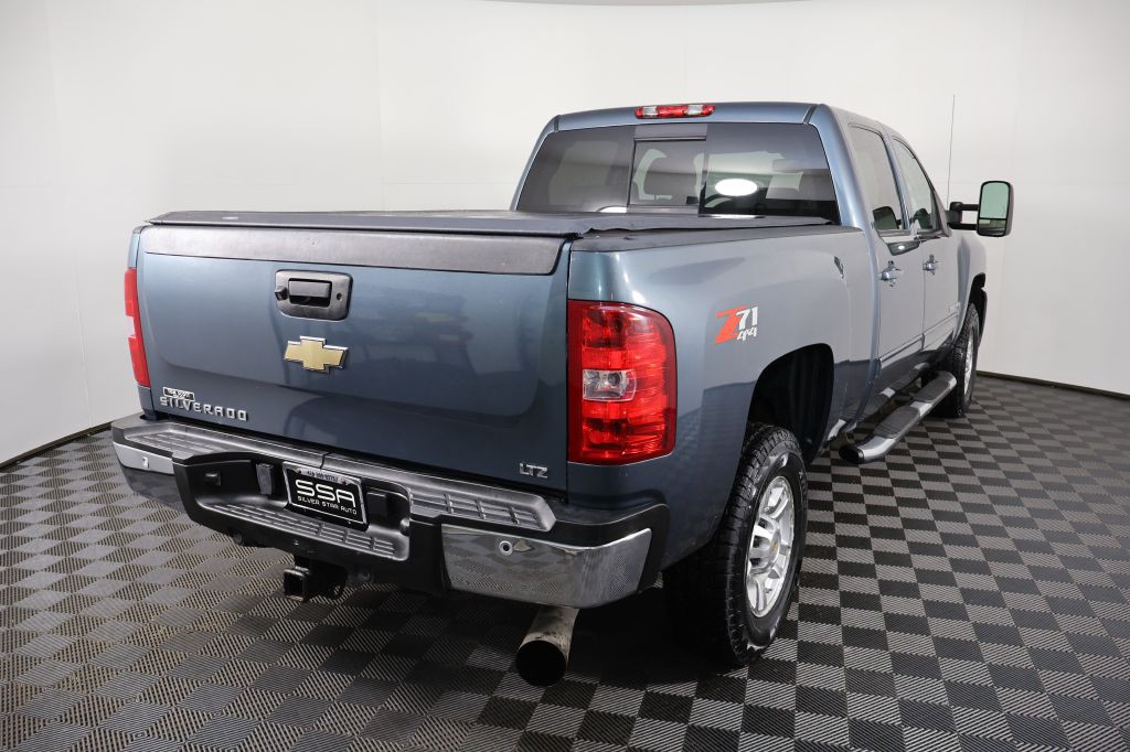 2009 Chevrolet Silverado 1500 Image 11