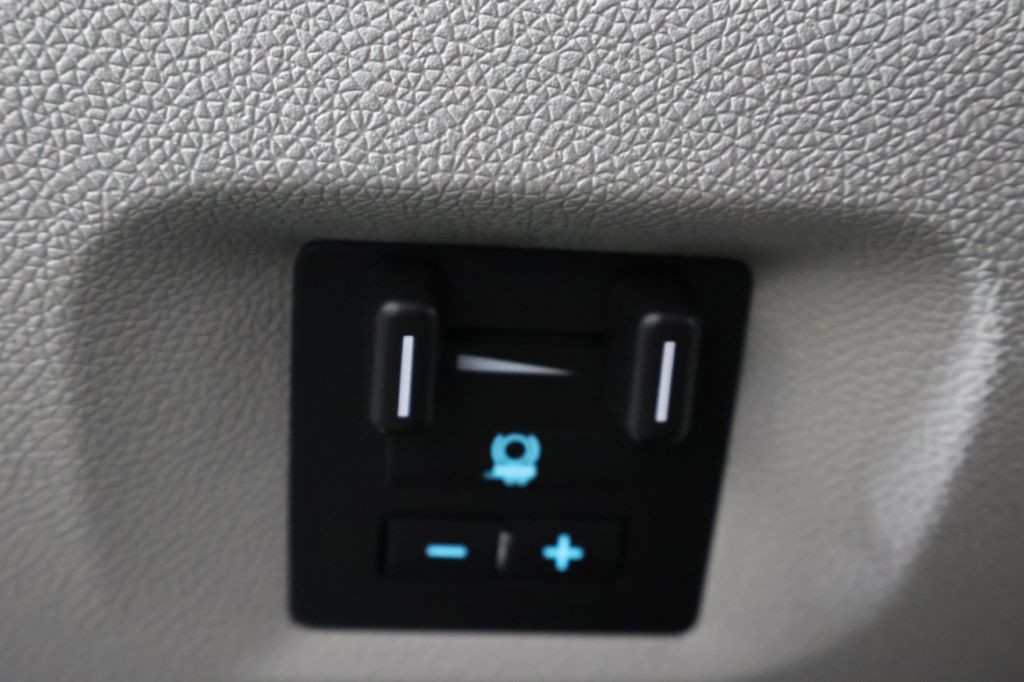 2009 Chevrolet Silverado 1500 Image 32