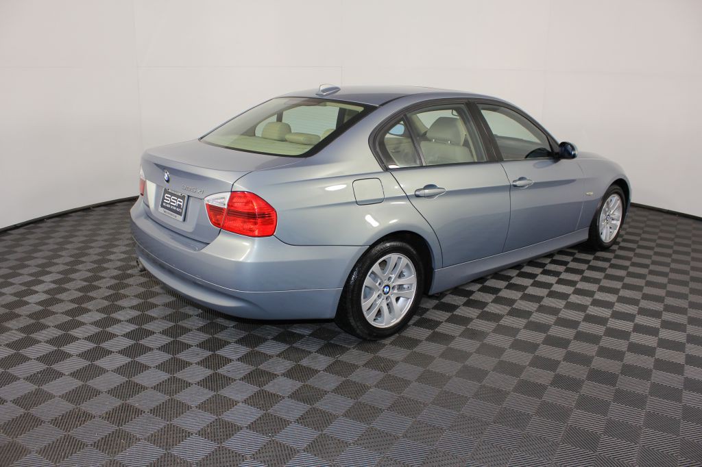 2006 BMW 3 Series Image 9