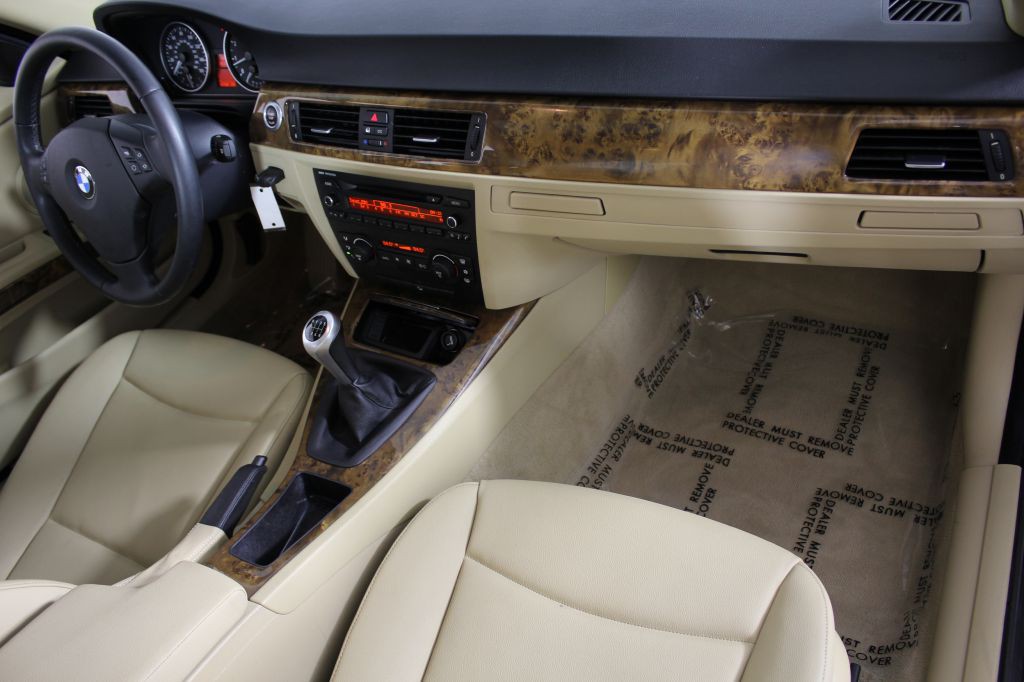 2006 BMW 3 Series Image 26
