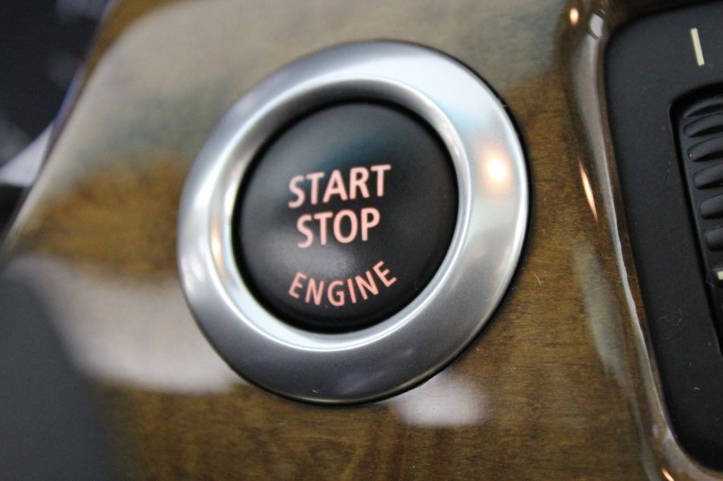 2006 BMW 3 Series Image 30