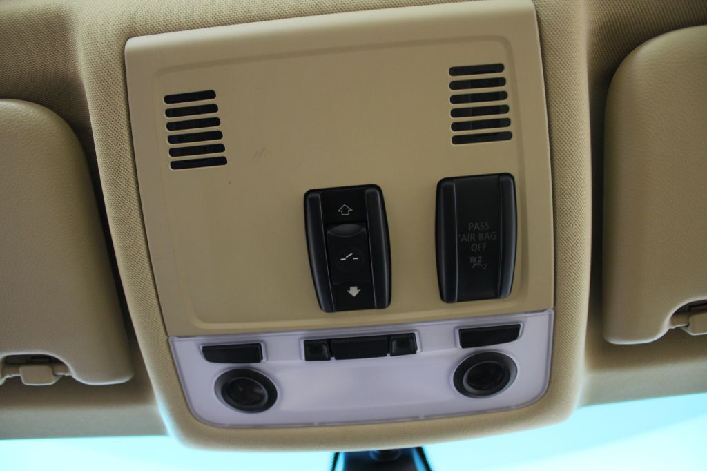 2006 BMW 3 Series Image 35