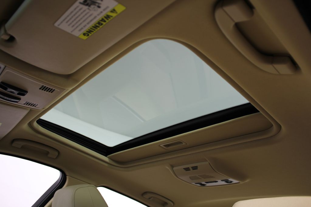 2006 BMW 3 Series Image 36