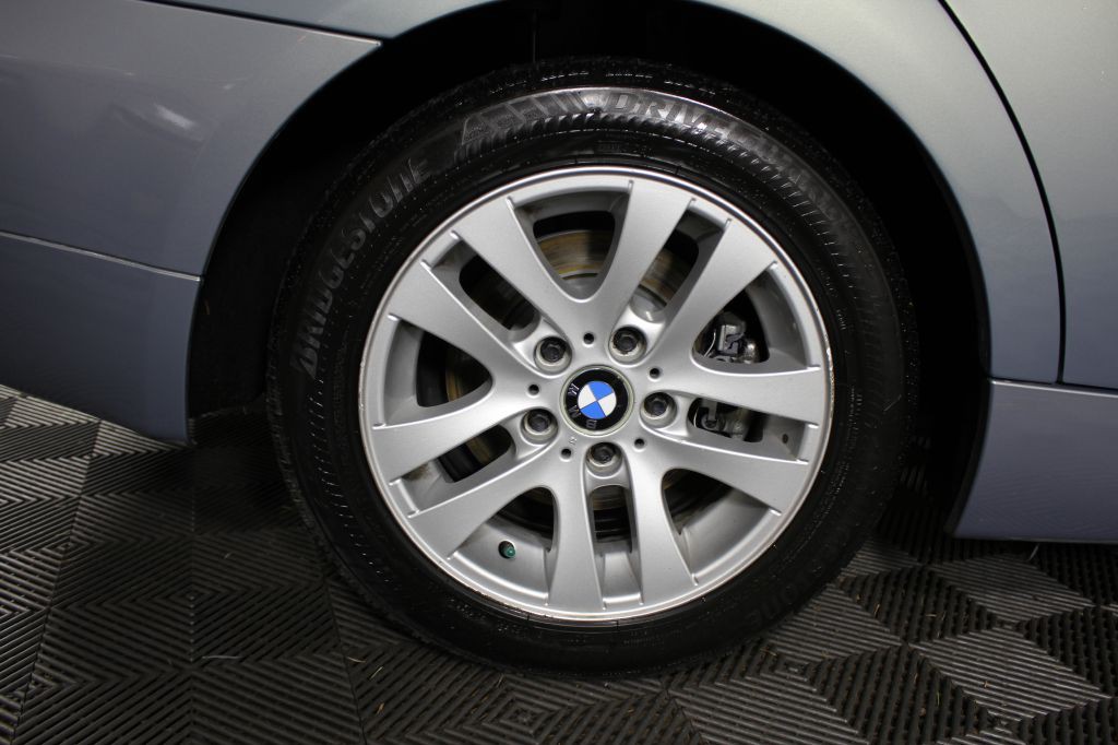 2006 BMW 3 Series Image 42