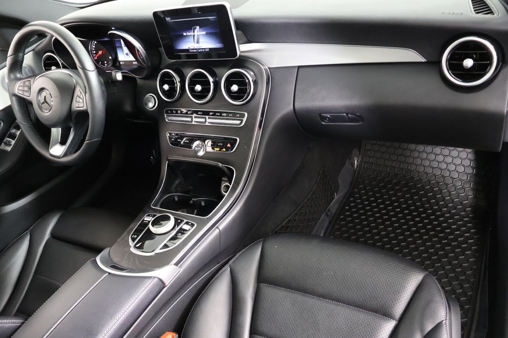 2018 Mercedes-Benz C-Class Image 22