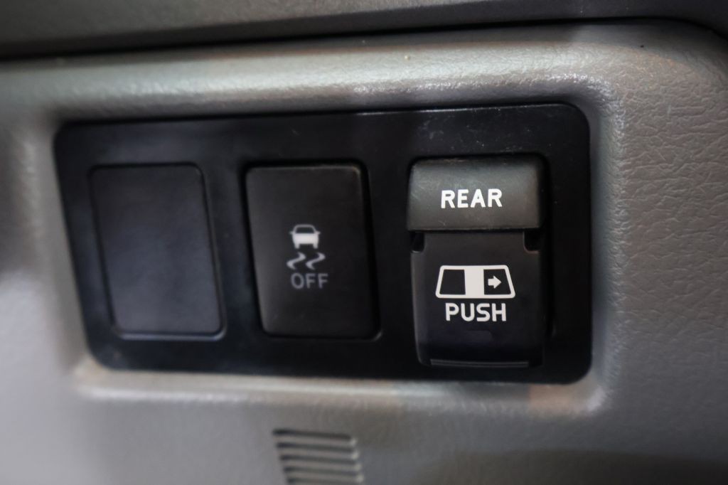 2012 Toyota Tundra Image 31