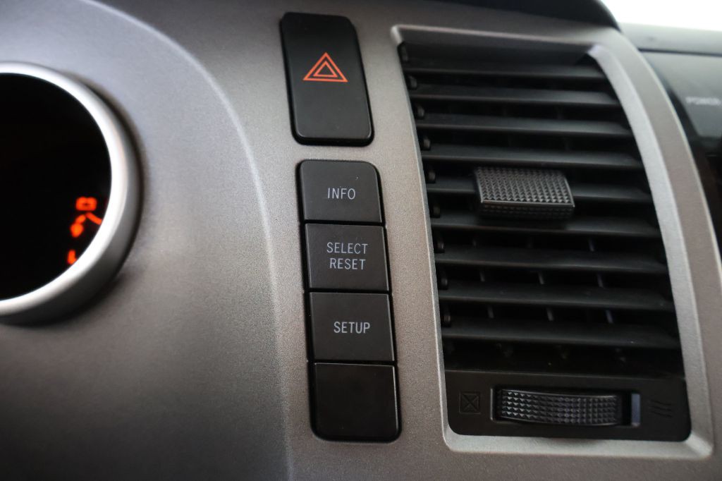 2012 Toyota Tundra Image 33