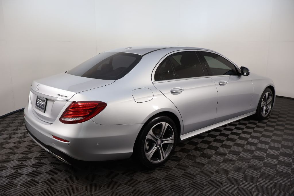 2017 Mercedes-Benz E-Class Image 11