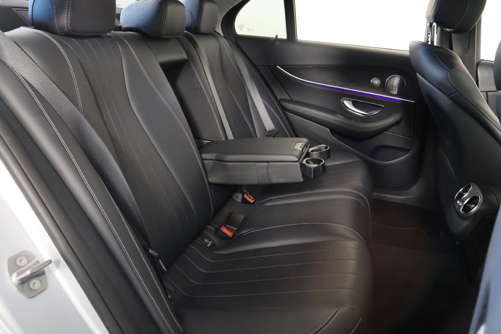 2017 Mercedes-Benz E-Class Image 20