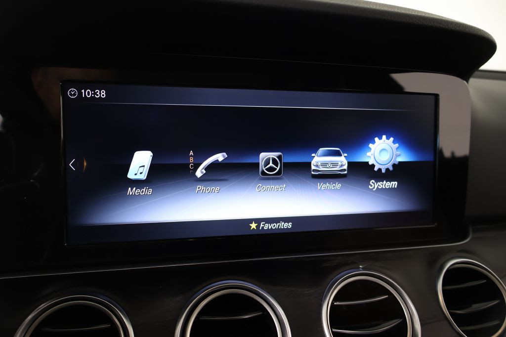 2017 Mercedes-Benz E-Class Image 37