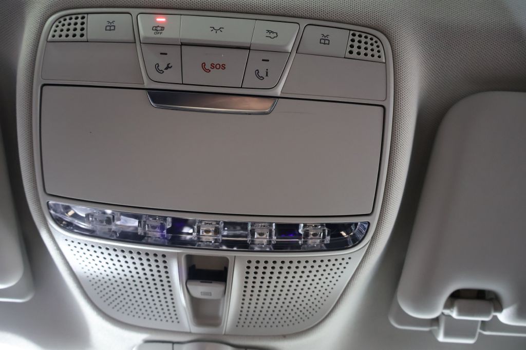 2017 Mercedes-Benz E-Class Image 42