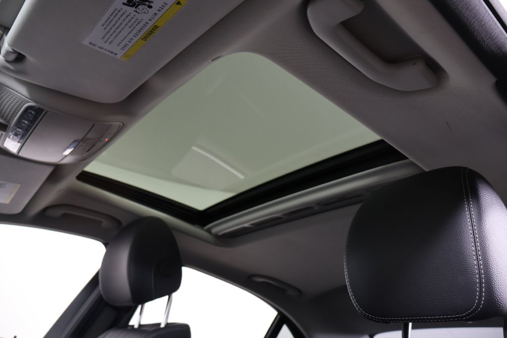 2017 Mercedes-Benz E-Class Image 43