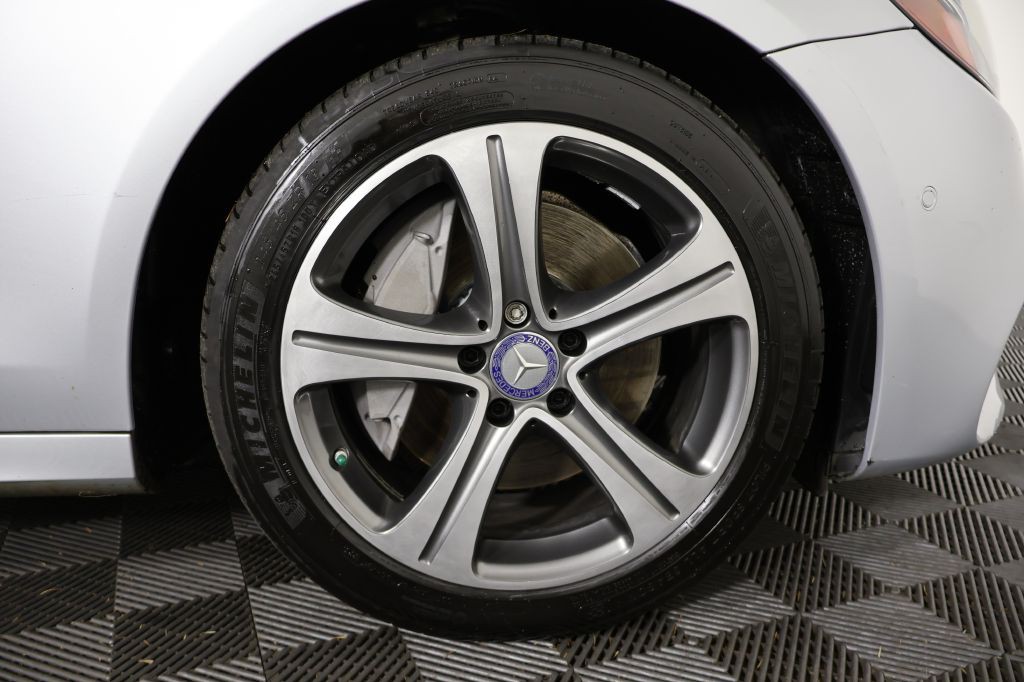 2017 Mercedes-Benz E-Class Image 52