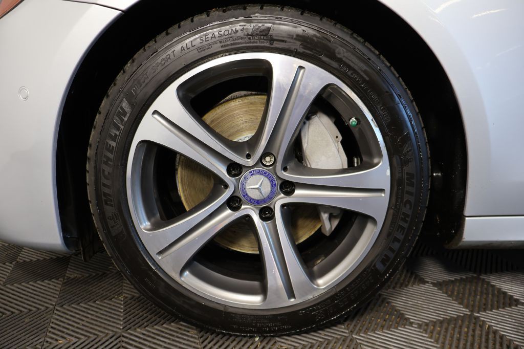 2017 Mercedes-Benz E-Class Image 53