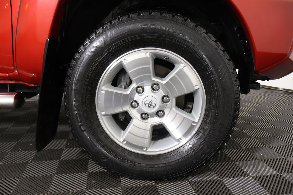 2014 Toyota Tacoma Image 43