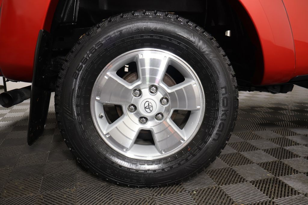 2014 Toyota Tacoma Image 44