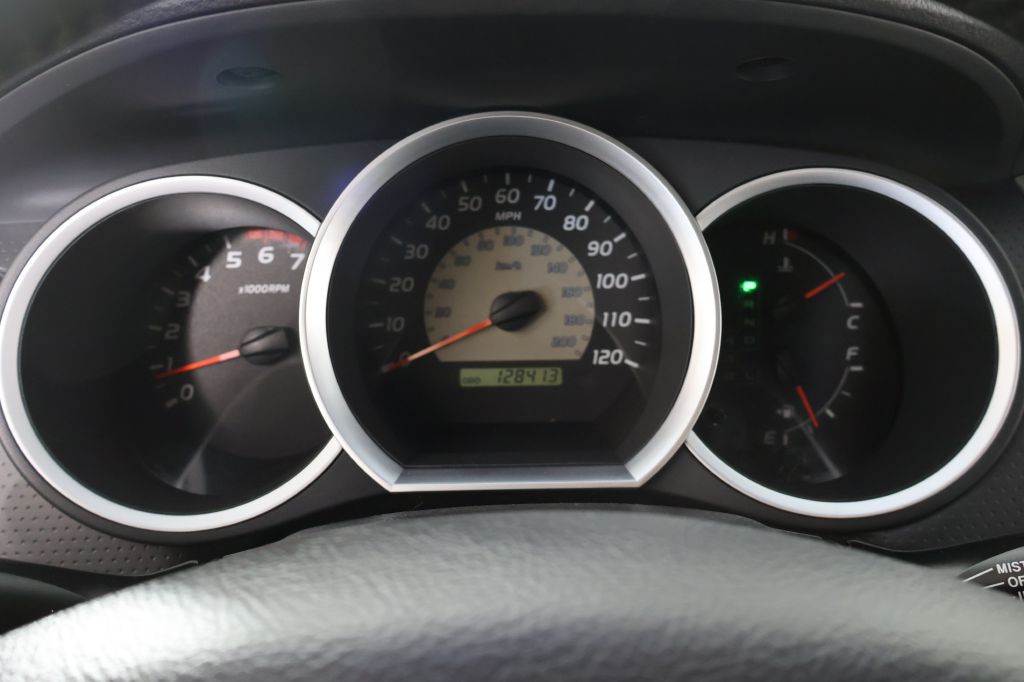 2006 Toyota Tacoma Image 22