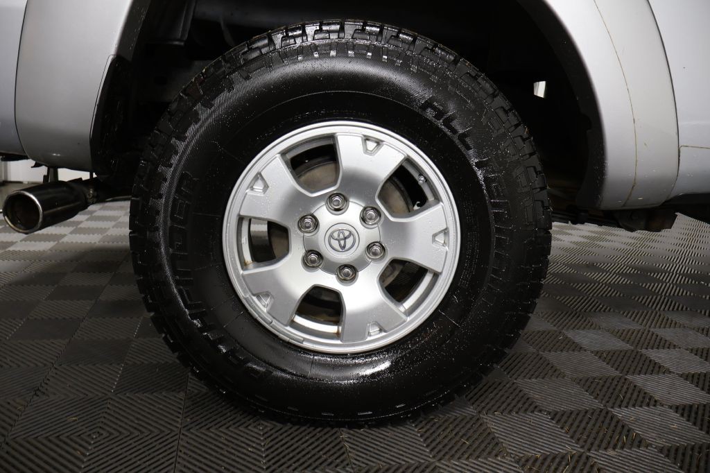 2006 Toyota Tacoma Image 35
