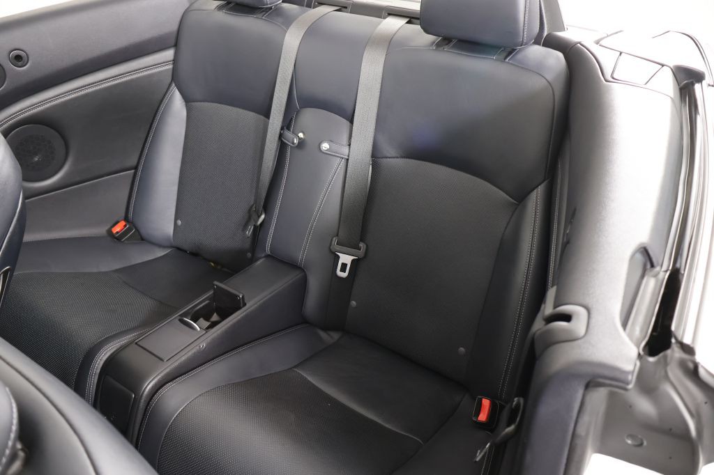 2014 Lexus IS Image 34