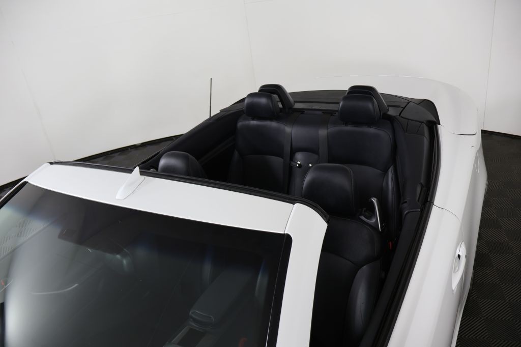 2014 Lexus IS Image 35