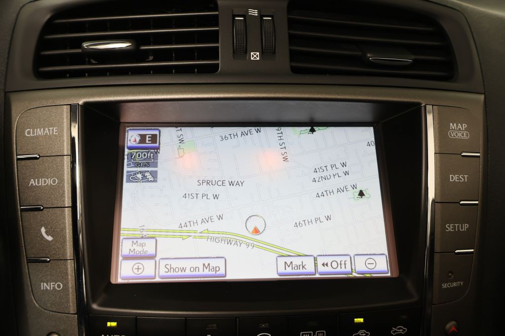 2014 Lexus IS Image 46