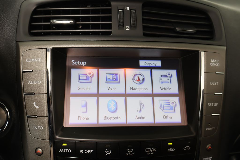 2014 Lexus IS Image 48