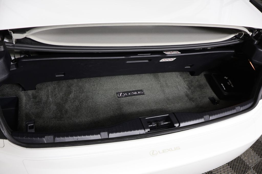 2014 Lexus IS Image 53