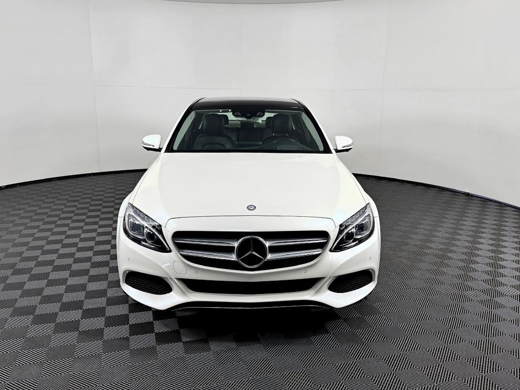 2017 Mercedes-Benz C-Class Image 2