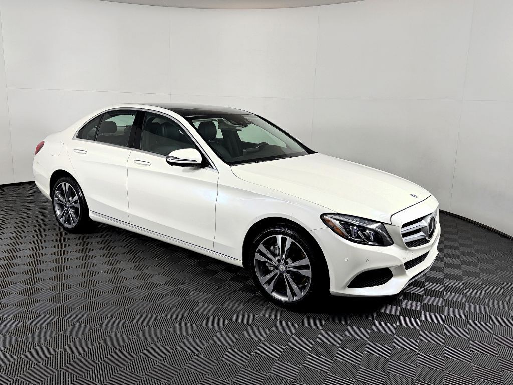 2017 Mercedes-Benz C-Class Image 9