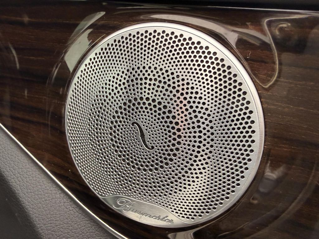 2017 Mercedes-Benz C-Class Image 23