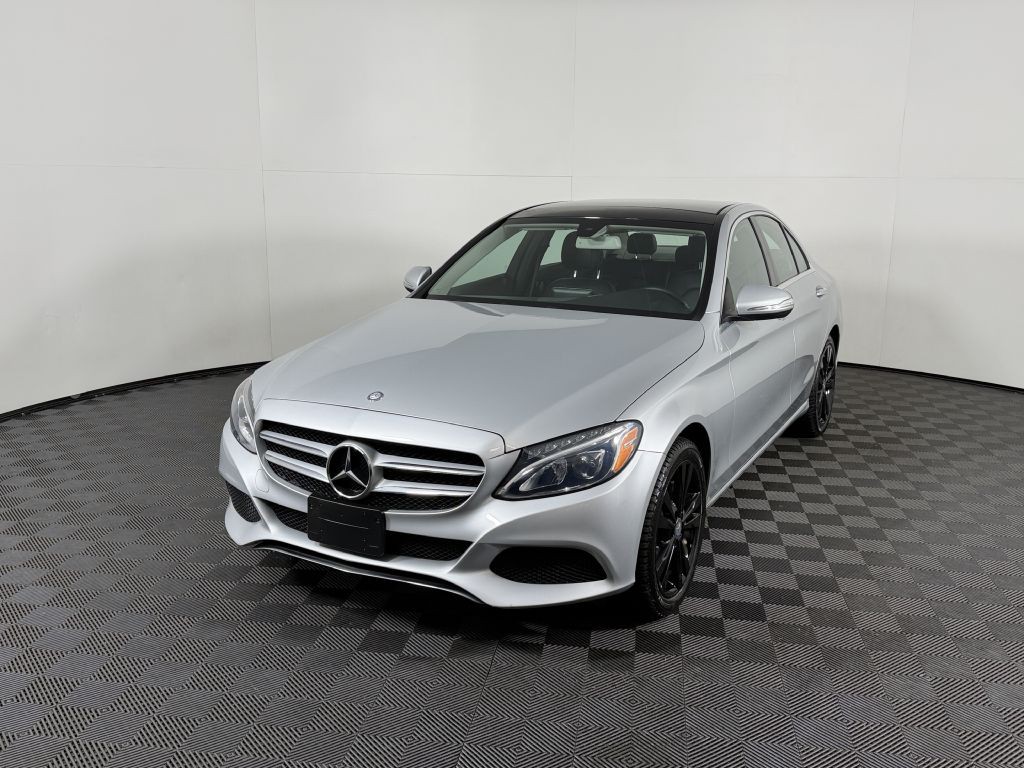 2015 Mercedes-Benz C-Class Image 1