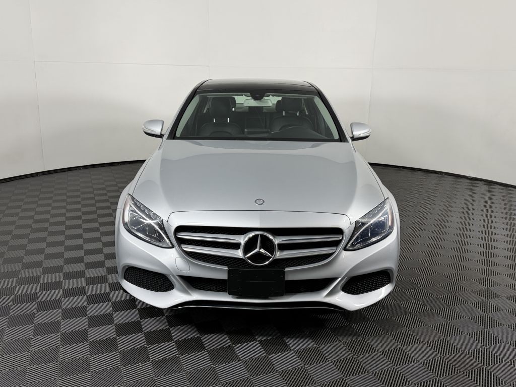 2015 Mercedes-Benz C-Class Image 2