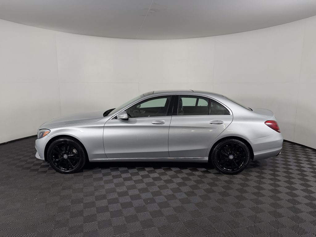 2015 Mercedes-Benz C-Class Image 7