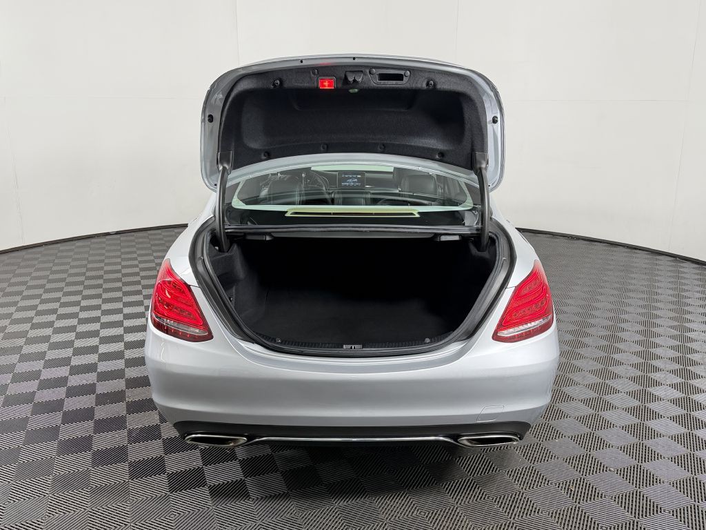 2015 Mercedes-Benz C-Class Image 8