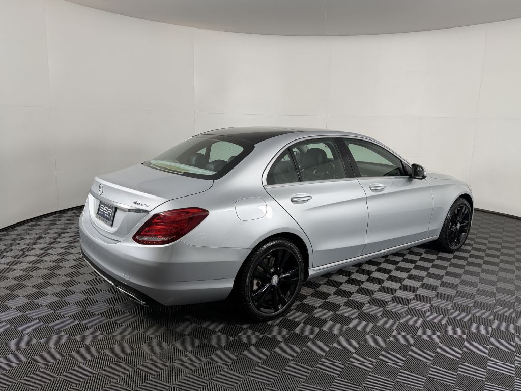 2015 Mercedes-Benz C-Class Image 10