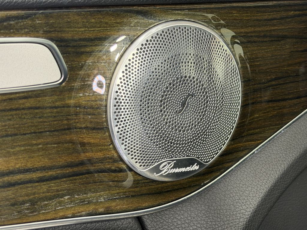 2015 Mercedes-Benz C-Class Image 31