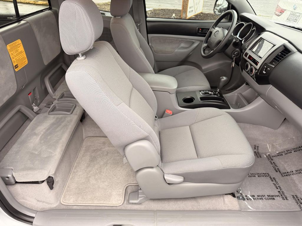 2008 Toyota Tacoma Image 16