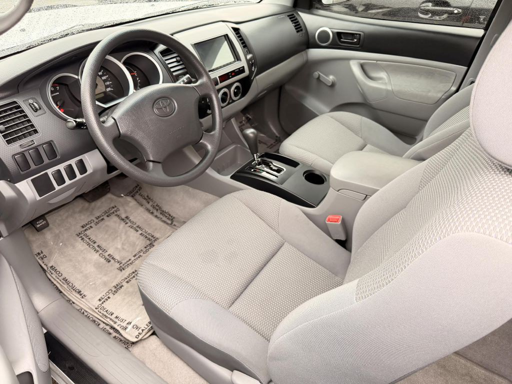 2008 Toyota Tacoma Image 17