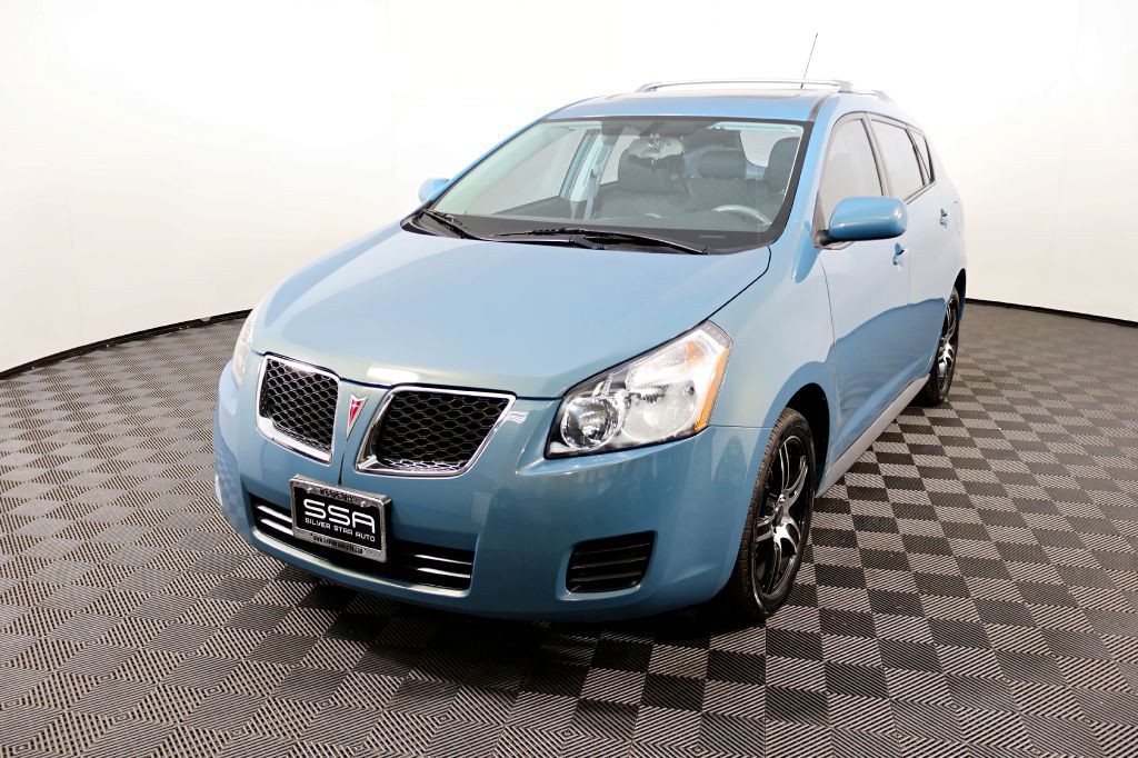 2009 Pontiac Vibe Image 1