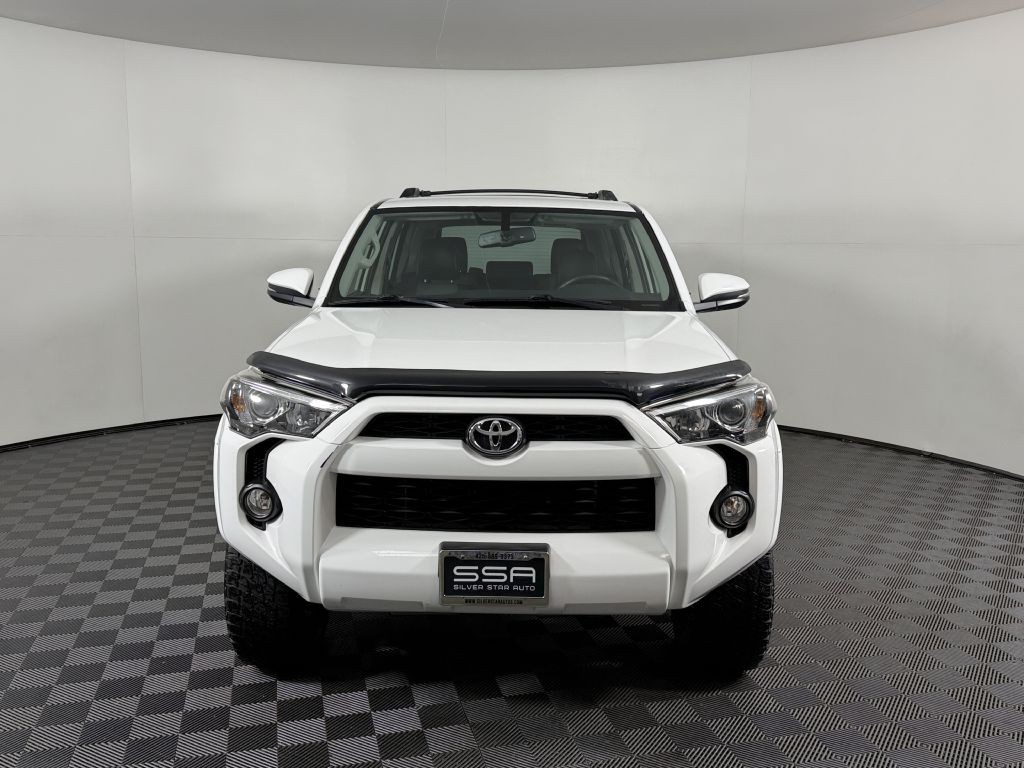 2015 Toyota 4Runner Image 2