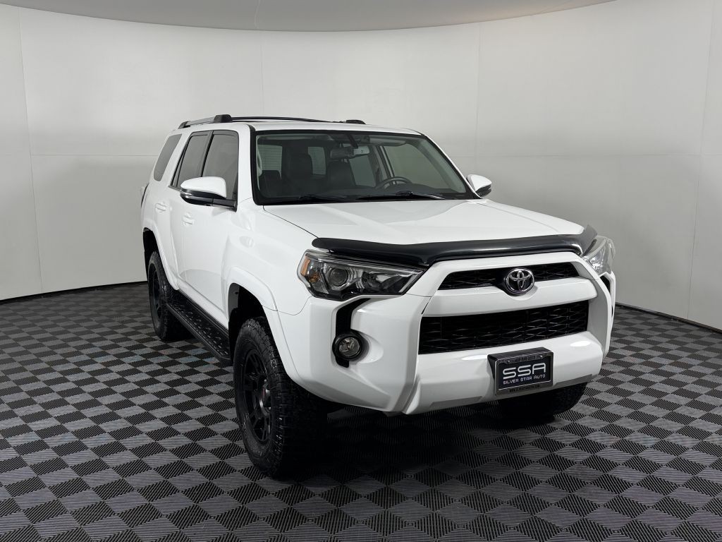 2015 Toyota 4Runner Image 3