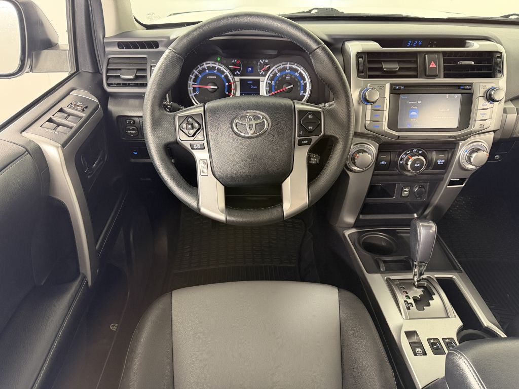 2015 Toyota 4Runner Image 21