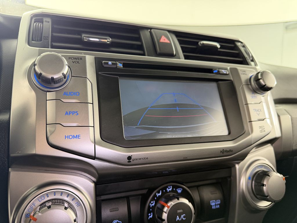 2015 Toyota 4Runner Image 22