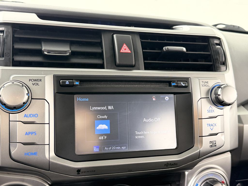 2015 Toyota 4Runner Image 31